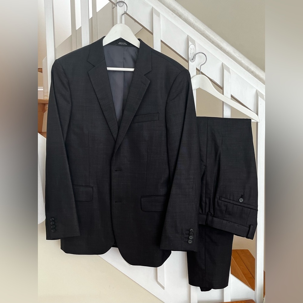 Mens Suit